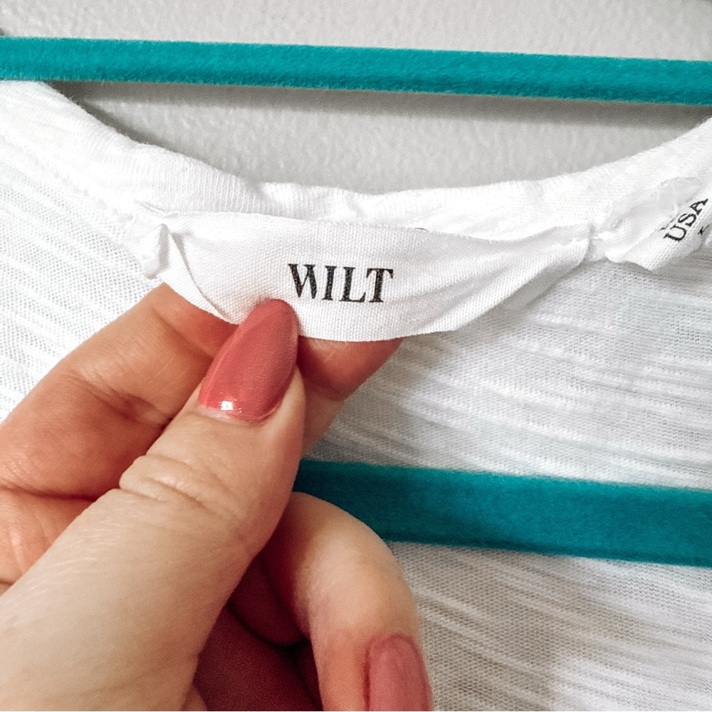 Wilt White Long Sleeve V Neck Top Size Large - Picture 5 of 8